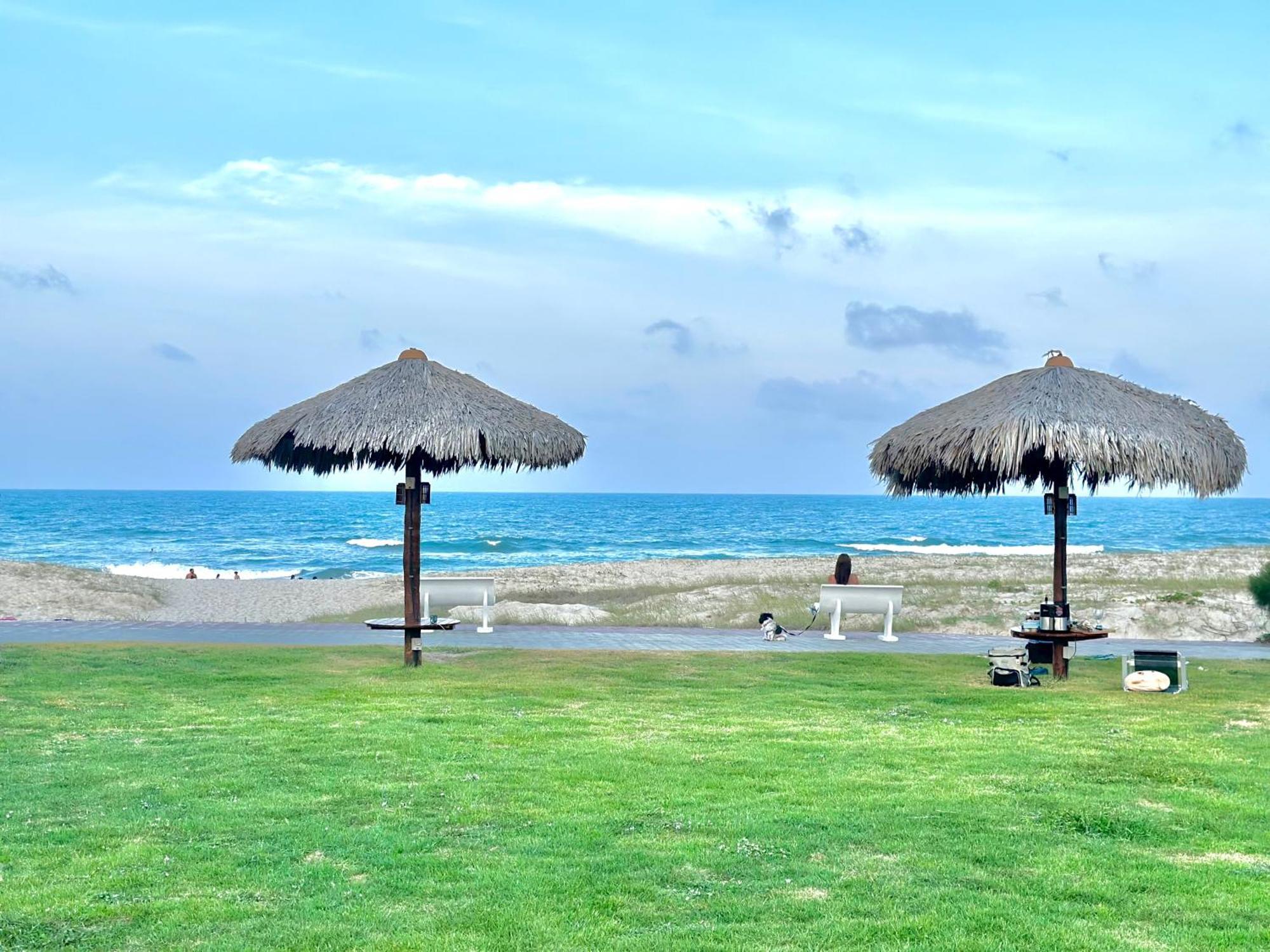 Beach Way Com Vista Mar Ao Lado Do Parque أكويراز المظهر الخارجي الصورة